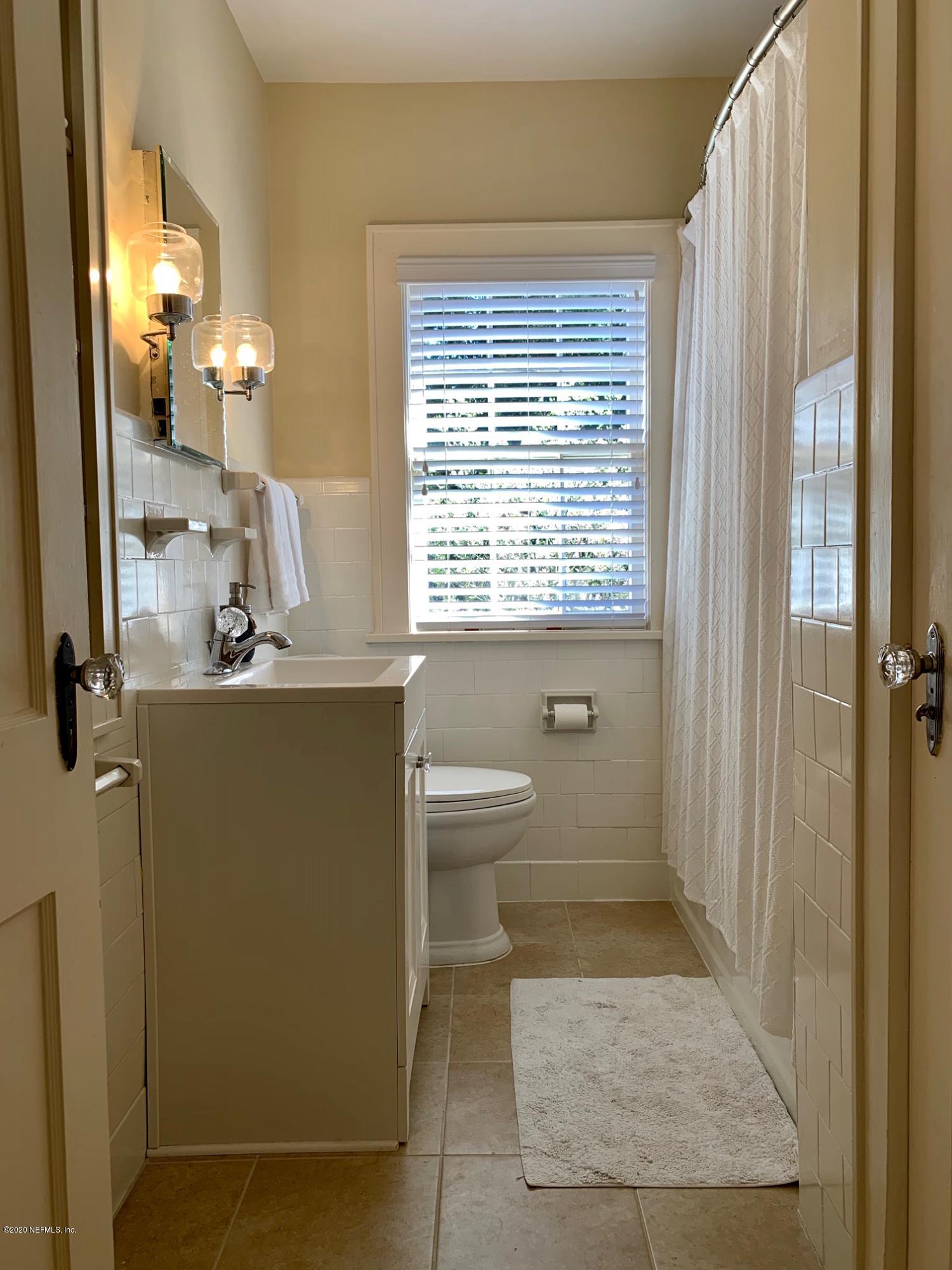 3556 Valencia Road Jacksonville, FL 32205 - Photo 27 of 32 Bathroom 2