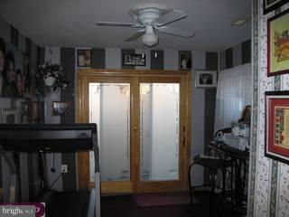 2826 Narcissus Road Philadelphia, PA 19154 - Photo 4 of 6 Gallery Image 4