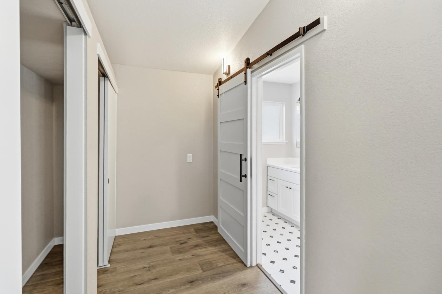 7521 Delta Pointe Way Sacramento, CA 95823 - Photo 33 of 48
