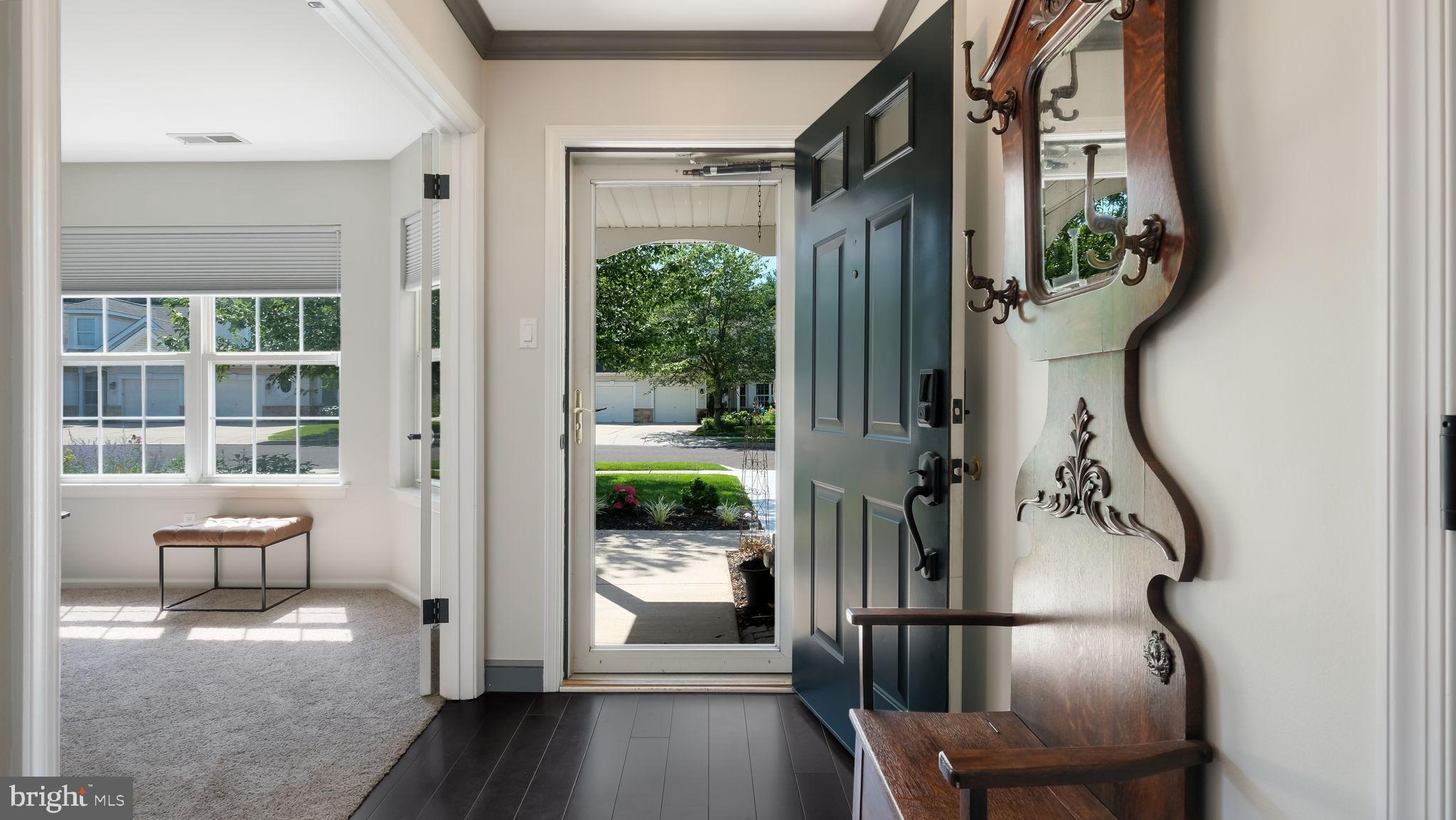 163 Progress Drive Doylestown, PA 18901 - Photo 4 of 35 Inviting entryway