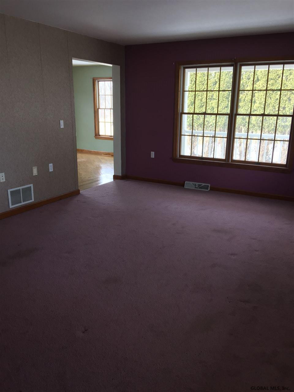20 Staniak Road Halfmoon, NY 12118 - Photo 10 of 14 Photo 11