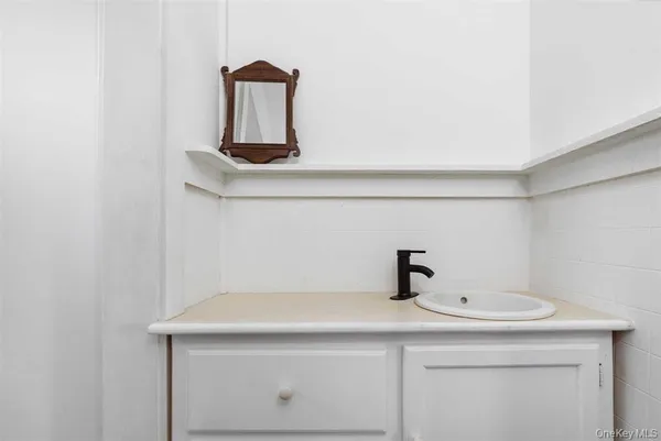 $3,600 | 460 Lasher Road, Tivoli, NY 12583