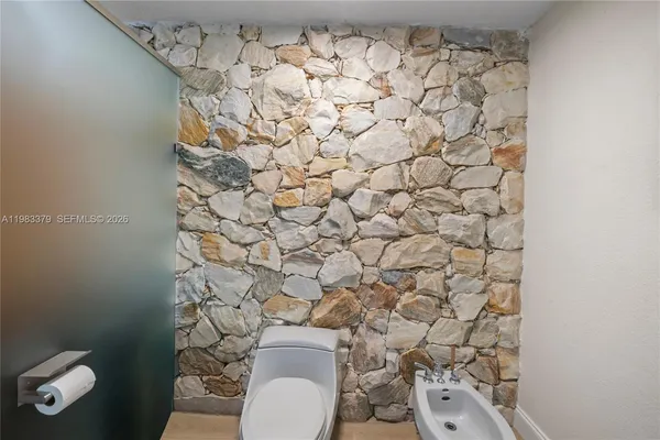 $1,895,000 | 10320 Southwest 139th Street, Miami, FL 33176