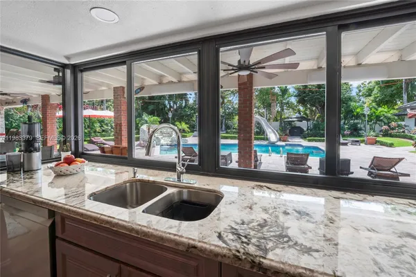 $1,895,000 | 10320 Southwest 139th Street, Miami, FL 33176