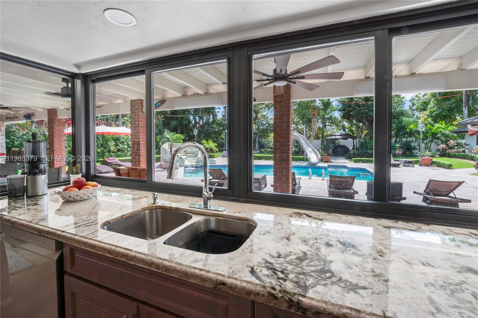 10320 Southwest 139th Street Miami, FL 33176 - Photo 39 of 100