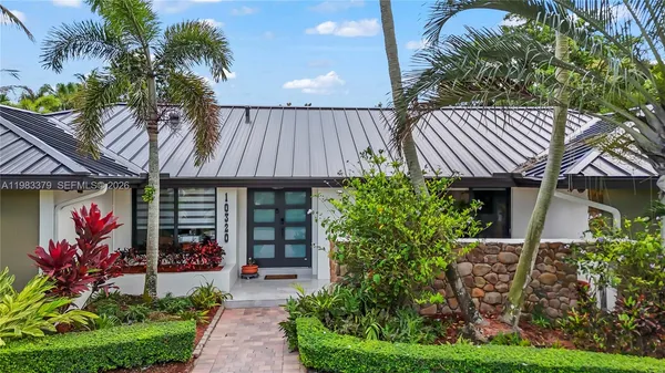 $1,895,000 | 10320 Southwest 139th Street, Miami, FL 33176