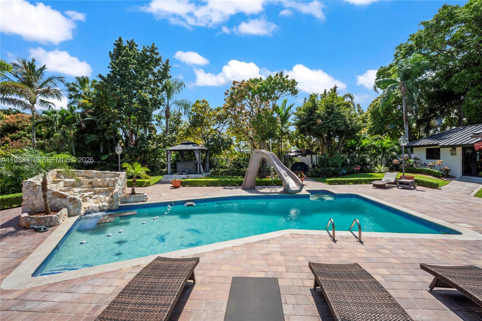 10320 Southwest 139th Street Miami, FL 33176 - Photo 54 of 100