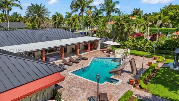 $1,895,000 | 10320 Southwest 139th Street, Miami, FL 33176