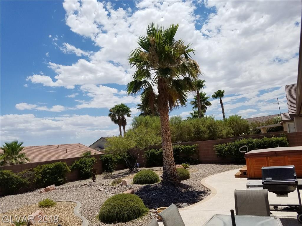 3714 Spring Shadow Road Las Vegas, NV 89129 - Photo 6 of 46 Gallery Image 6