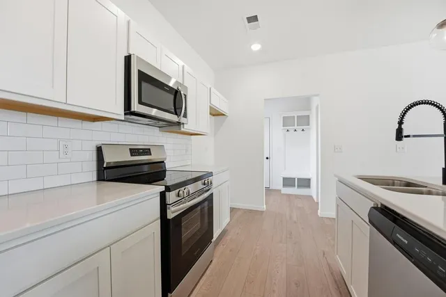 $274,239 | 27317 Acacia Drive, Lee's Summit, MO 64086