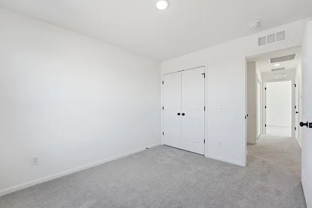 $274,239 | 27317 Acacia Drive, Lee's Summit, MO 64086