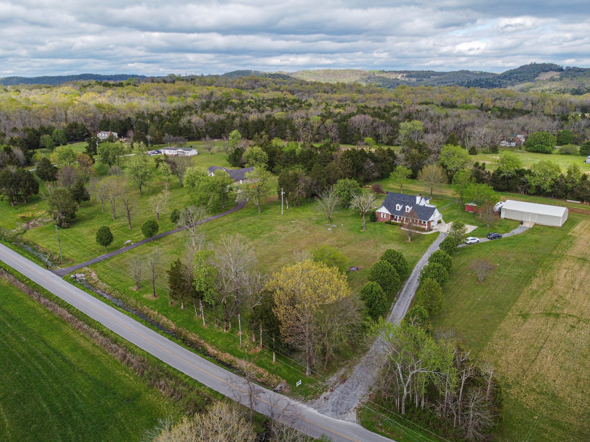 3200 Porterfield Road Readyville, TN 37149 - Photo 1 of 43 Gallery Image 1