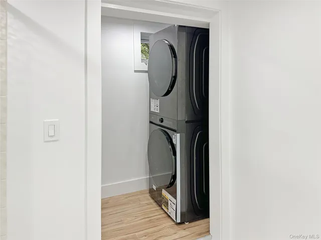 $799,000 | 12 Ida Lane, Riverhead, NY 11901