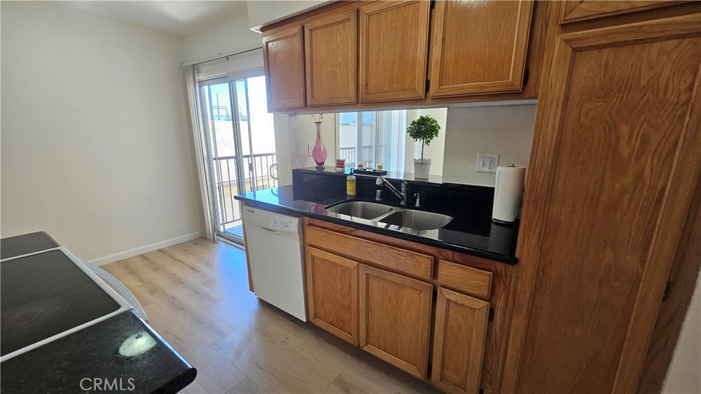 7641 Reseda Boulevard, Unit 122Z Reseda, CA 91335 - Photo 4 of 7