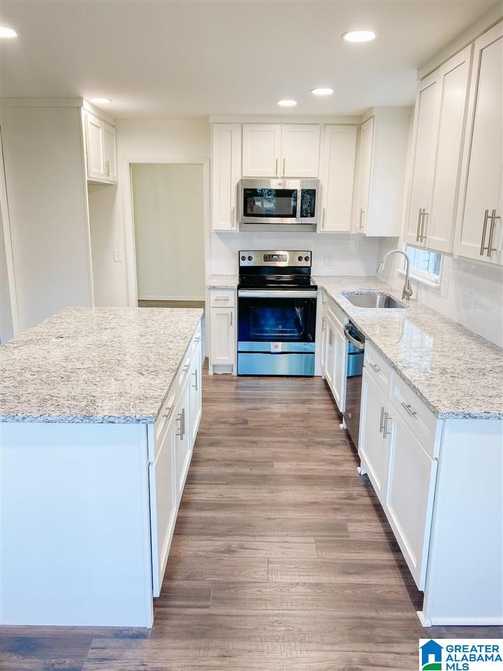 940 Rockingham Road Birmingham, AL 35235 - Photo 6 of 24 Gallery Image 6