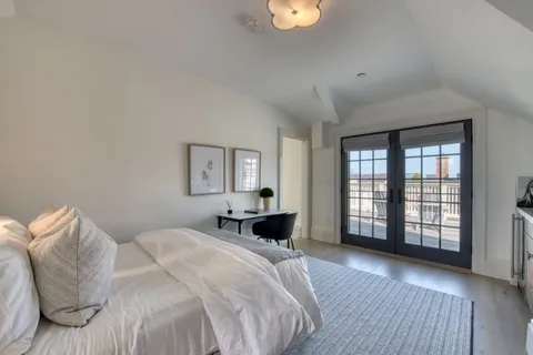 12 Sage Street, Sag Harbor, NY 11963