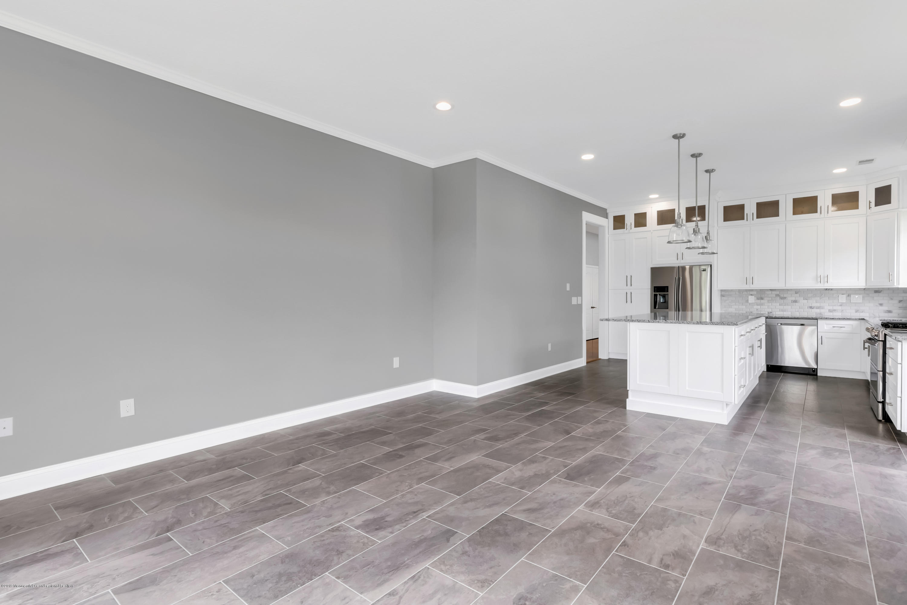 61 Silverside Road Lakewood, NJ 08701 - Photo 11 of 42 61 Silverside Rd