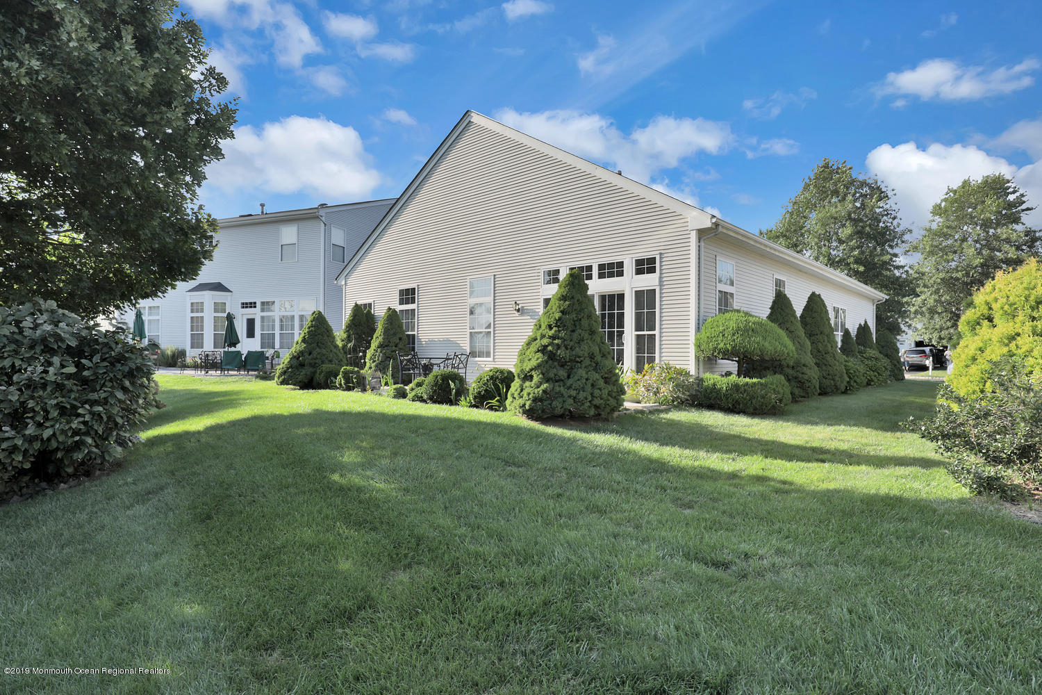 61 Silverside Road Lakewood, NJ 08701 - Photo 3 of 42 61 Silverside Rd Lakewood-large-032-46-6