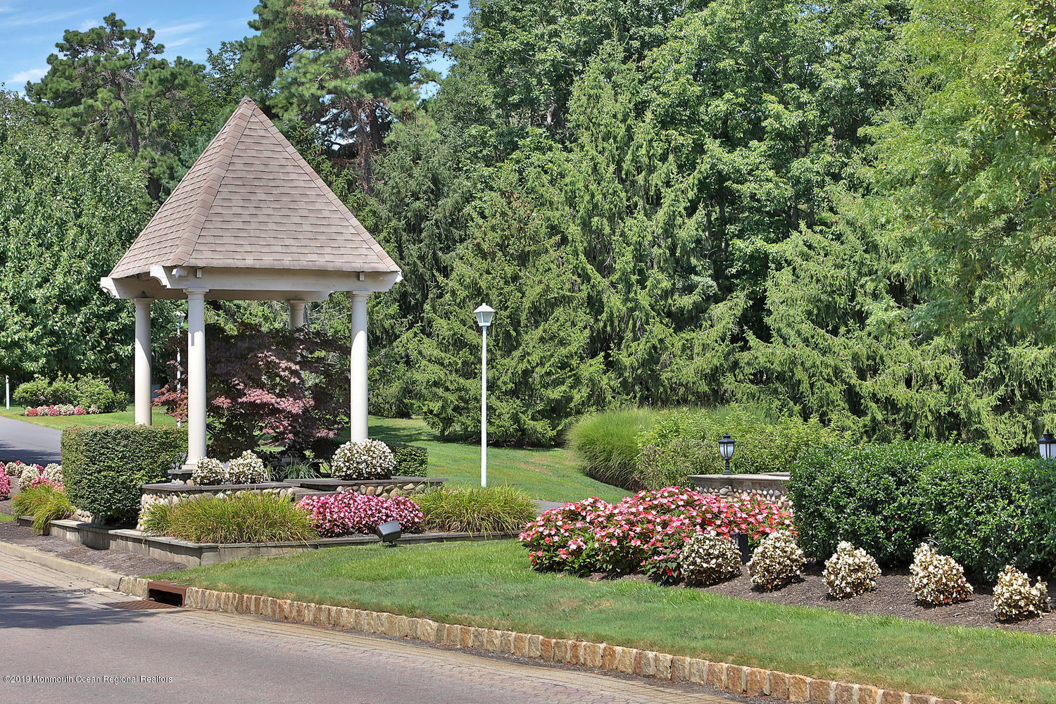 61 Silverside Road Lakewood, NJ 08701 - Photo 42 of 42 61 Silverside Rd Lakewood-large-047-34-6