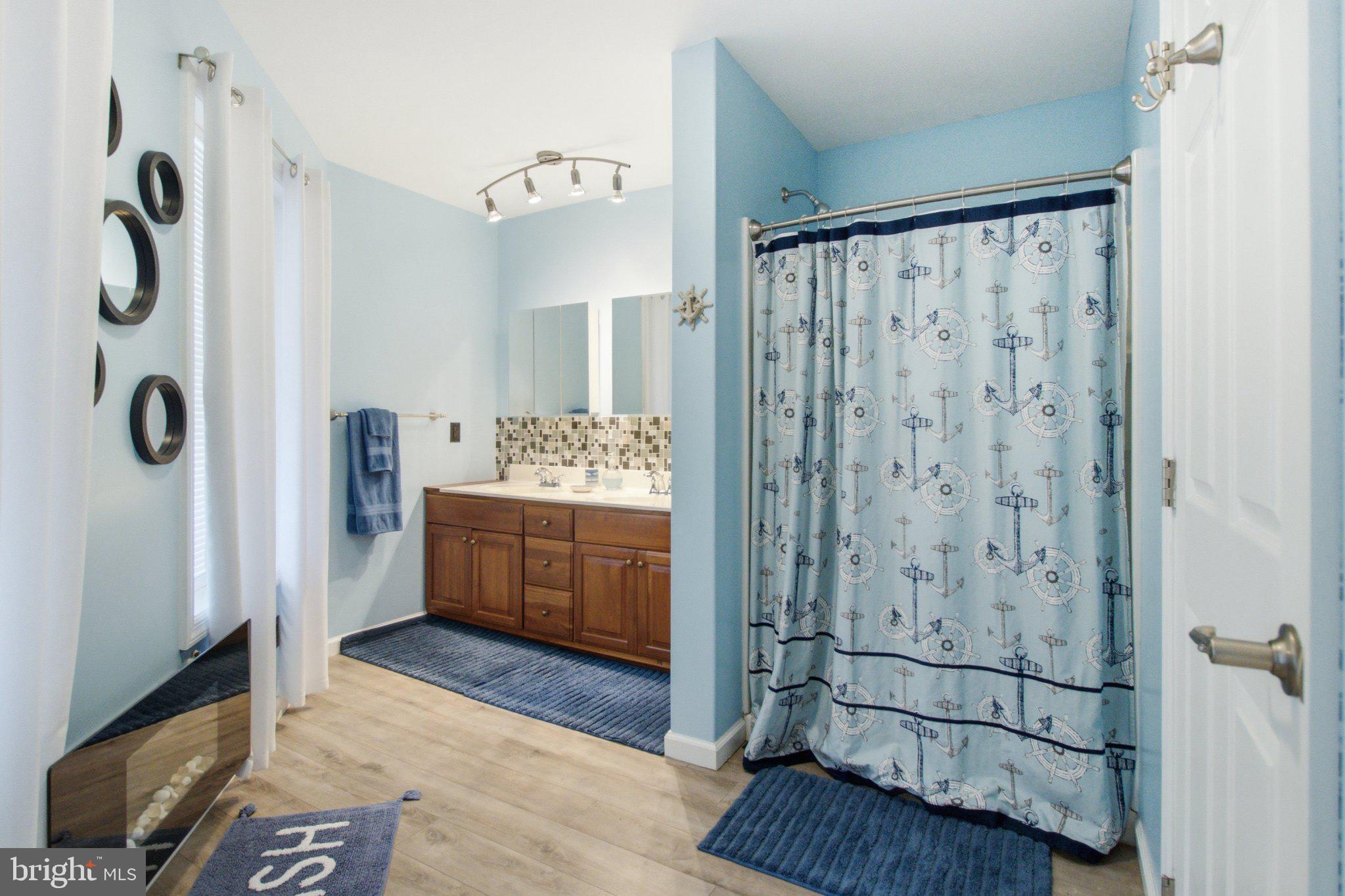 203 Front Drive Mount Union, PA 17066 - Photo 25 of 31 Coastal-inspired bathroom retreat.
