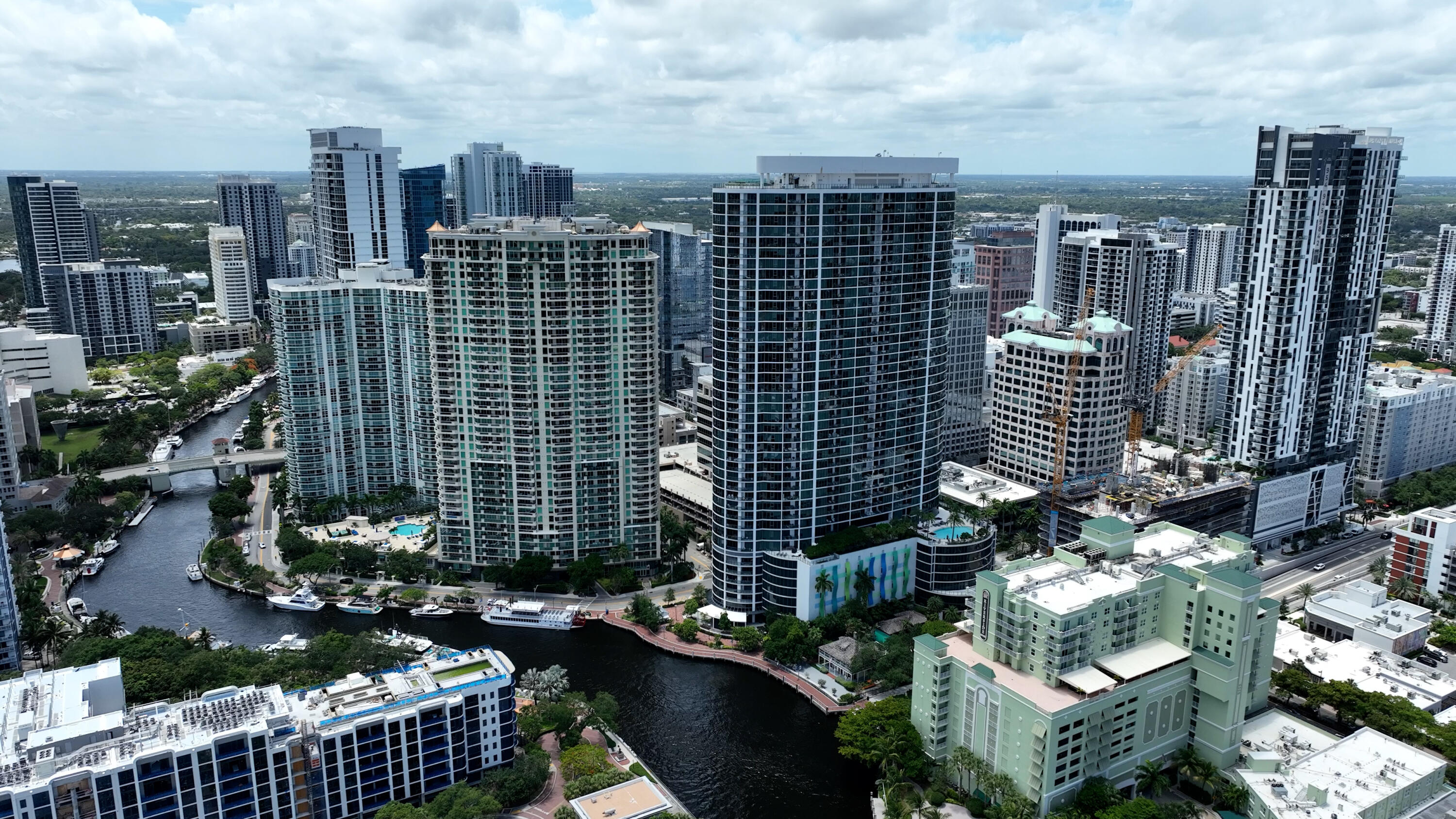 45 Hendricks Isle, Unit 403 Fort Lauderdale, FL 33301 - Photo 72 of 77 hendricksLO (10)