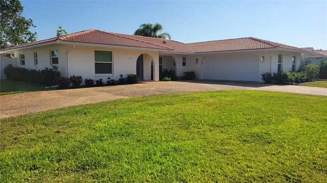 $4,500 | 2942 Tuckerstown Drive, Sarasota, FL 34231