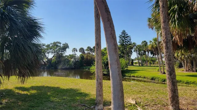 $4,500 | 2942 Tuckerstown Drive, Sarasota, FL 34231