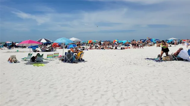 $4,500 | 2942 Tuckerstown Drive, Sarasota, FL 34231