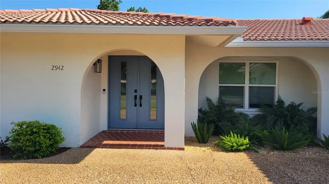 $4,500 | 2942 Tuckerstown Drive, Sarasota, FL 34231