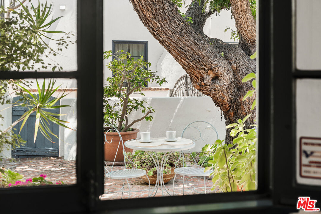 447 9th Street Santa Monica, CA 90402 - Photo 16 of 58