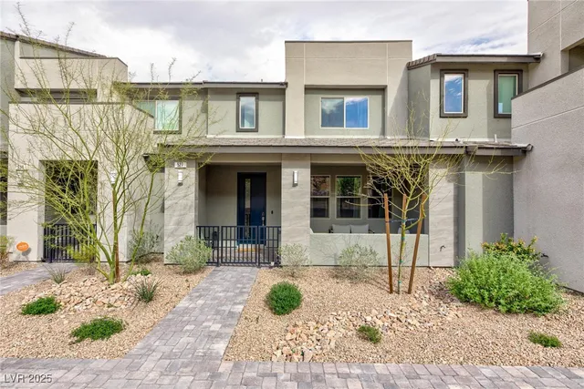 $2,595 | 527 Sonoma Range Street, Las Vegas, NV 89138