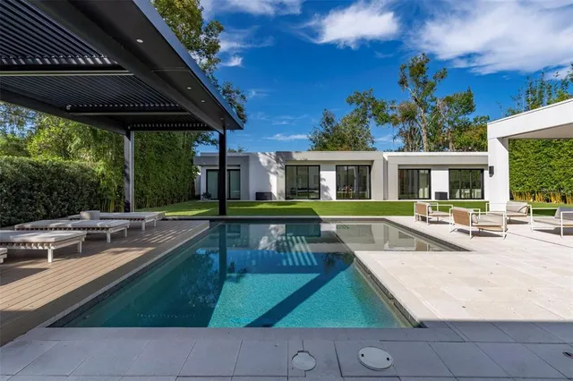 a view of a house with pool