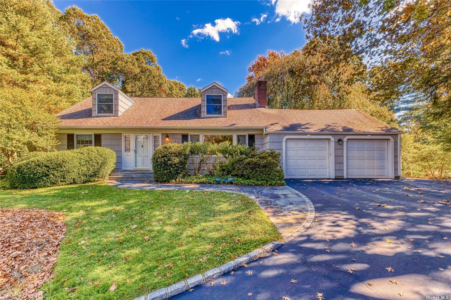 11 Satterly Road Setauket, NY 11733 - Photo 1 of 1 Gallery Image 1