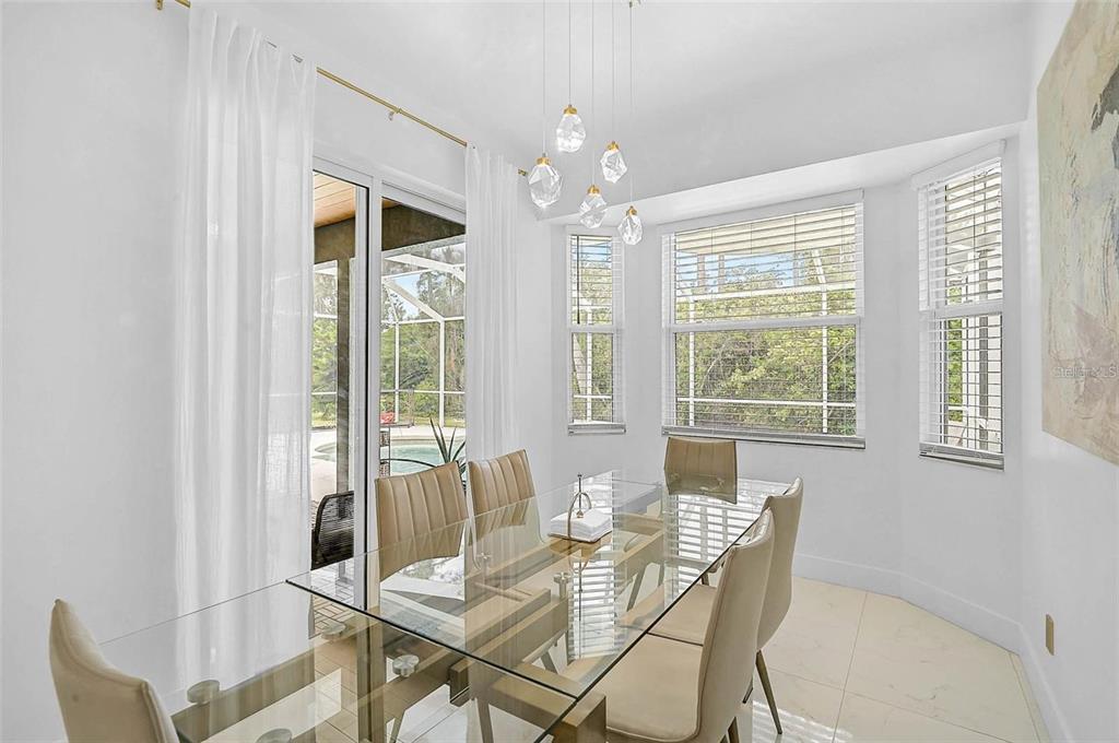 4146 Westbourne Circle Sarasota, FL 34238 - Photo 12 of 36