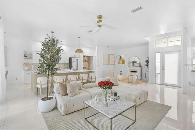 $5,000 | 4146 Westbourne Circle, Sarasota, FL 34238