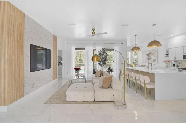 $5,000 | 4146 Westbourne Circle, Sarasota, FL 34238