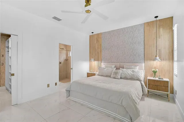 $5,000 | 4146 Westbourne Circle, Sarasota, FL 34238