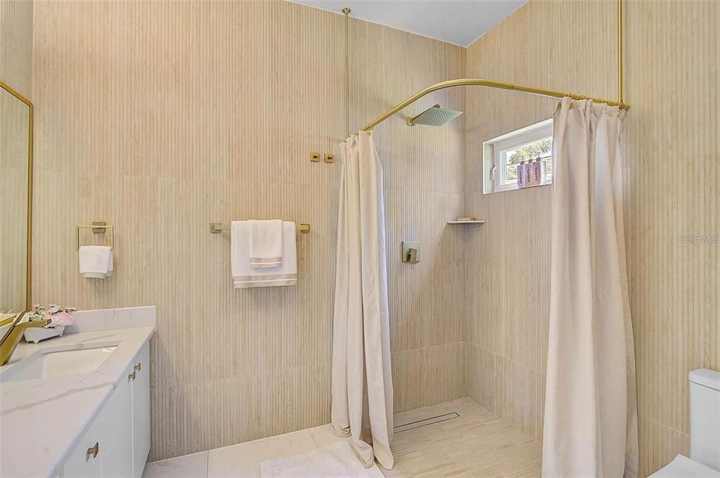 4146 Westbourne Circle Sarasota, FL 34238 - Photo 25 of 36