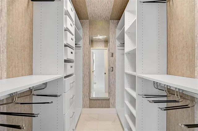 $5,000 | 4146 Westbourne Circle, Sarasota, FL 34238