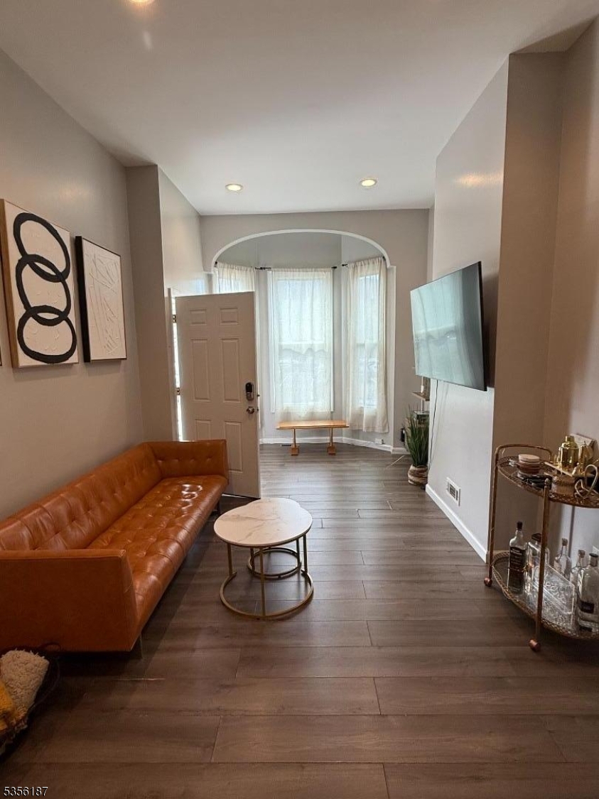 256 Fairmount Avenue, Unit 1 Jersey City, NJ 07306 - Photo 3 of 9