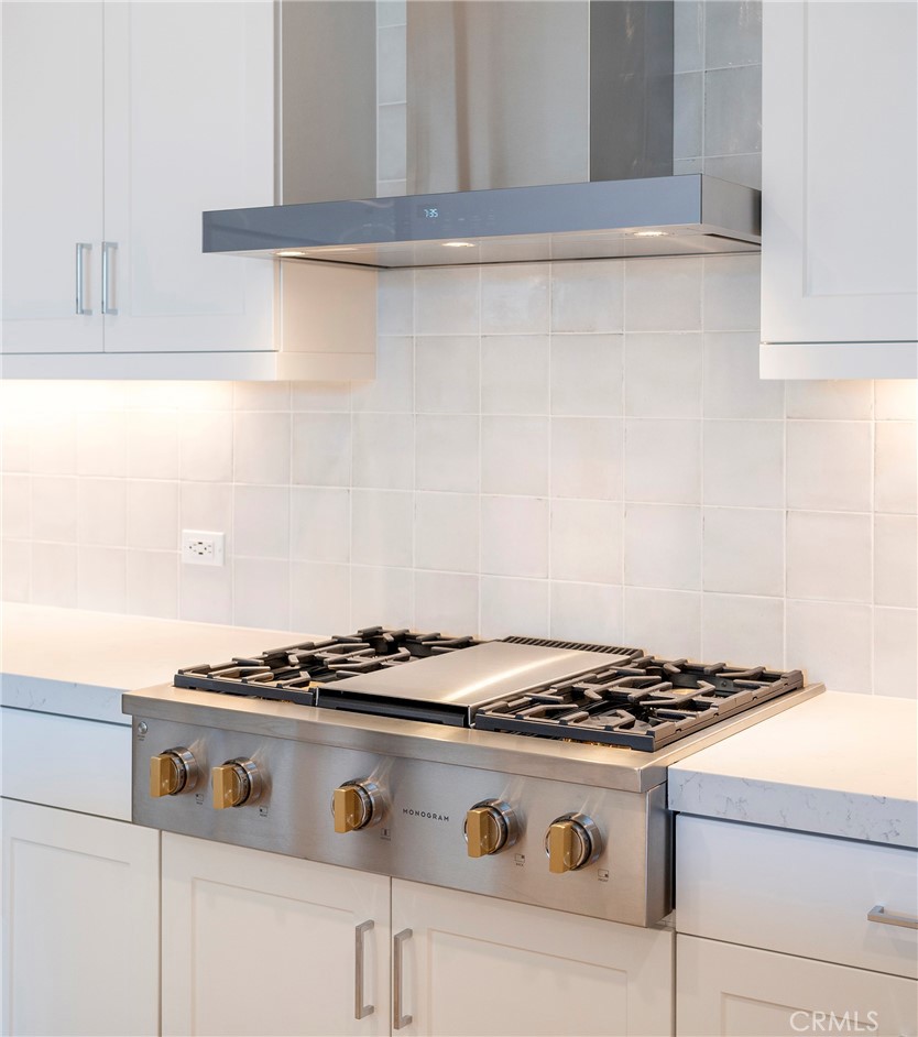 3211 Rivington Irvine, CA 92612 - Photo 25 of 49 a close view of stove top oven