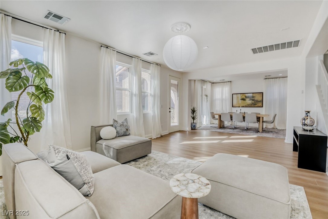 545 Ivy Spring Street Las Vegas, NV 89138 - Photo 6 of 29