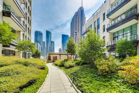 $3,700,000 | 435 North Michigan Avenue, Unit 405, Chicago, IL 60611