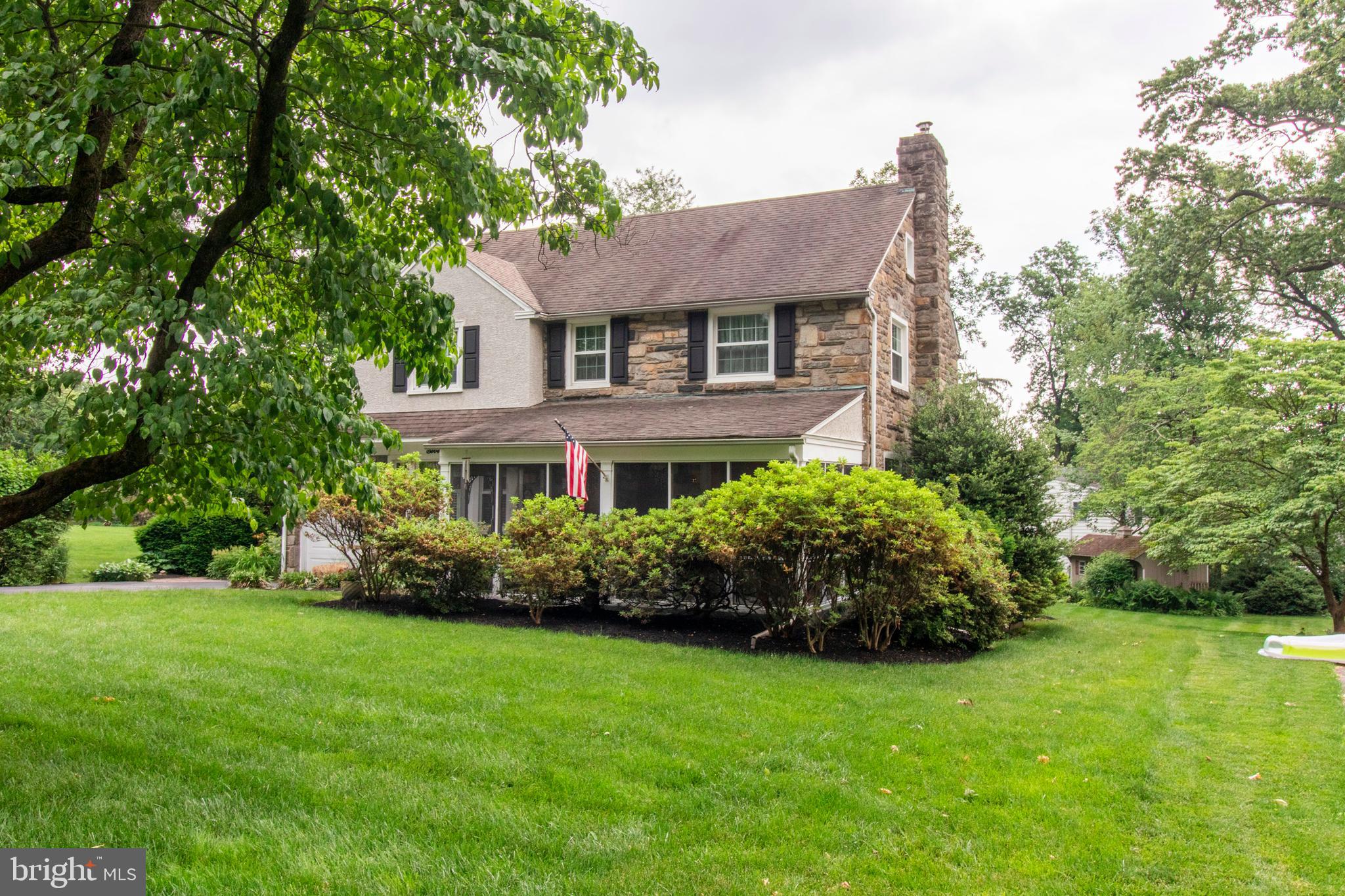 17 Woodcroft Road Havertown, PA 19083 - Photo 3 of 57