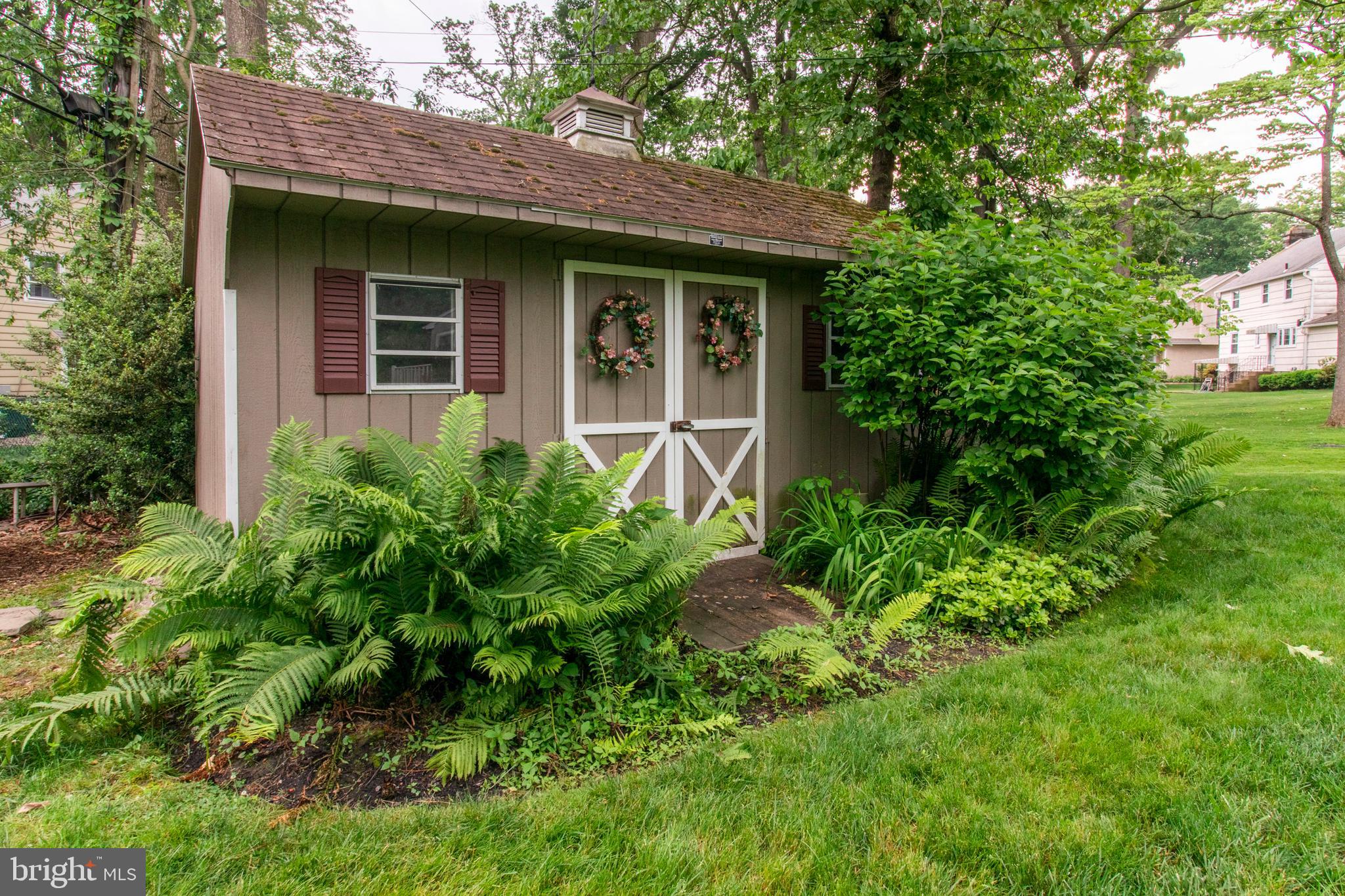 17 Woodcroft Road Havertown, PA 19083 - Photo 8 of 57