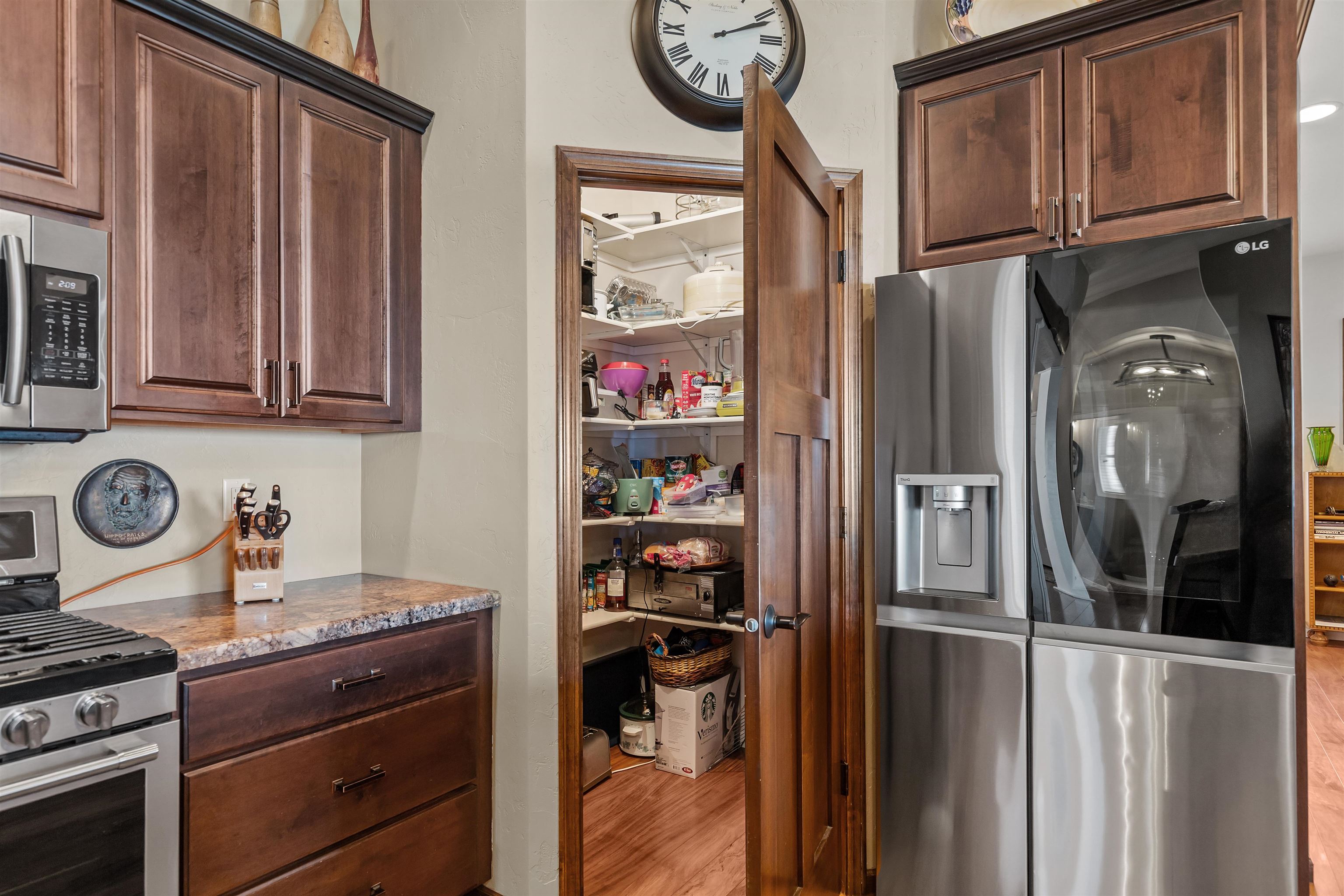 3366 Harbor Bay Road Oshkosh, WI 54901 - Photo 18 of 74