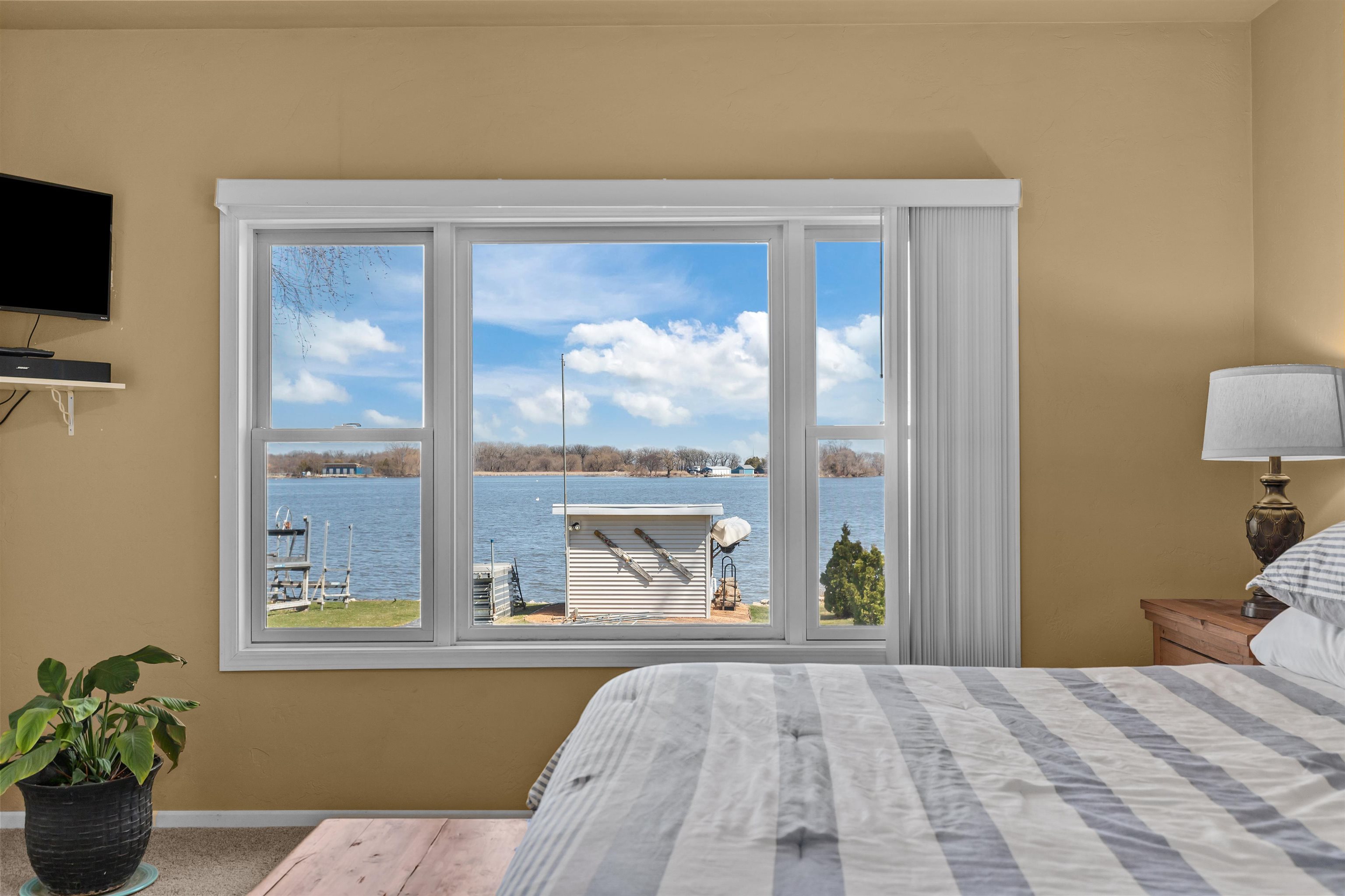 3366 Harbor Bay Road Oshkosh, WI 54901 - Photo 27 of 74