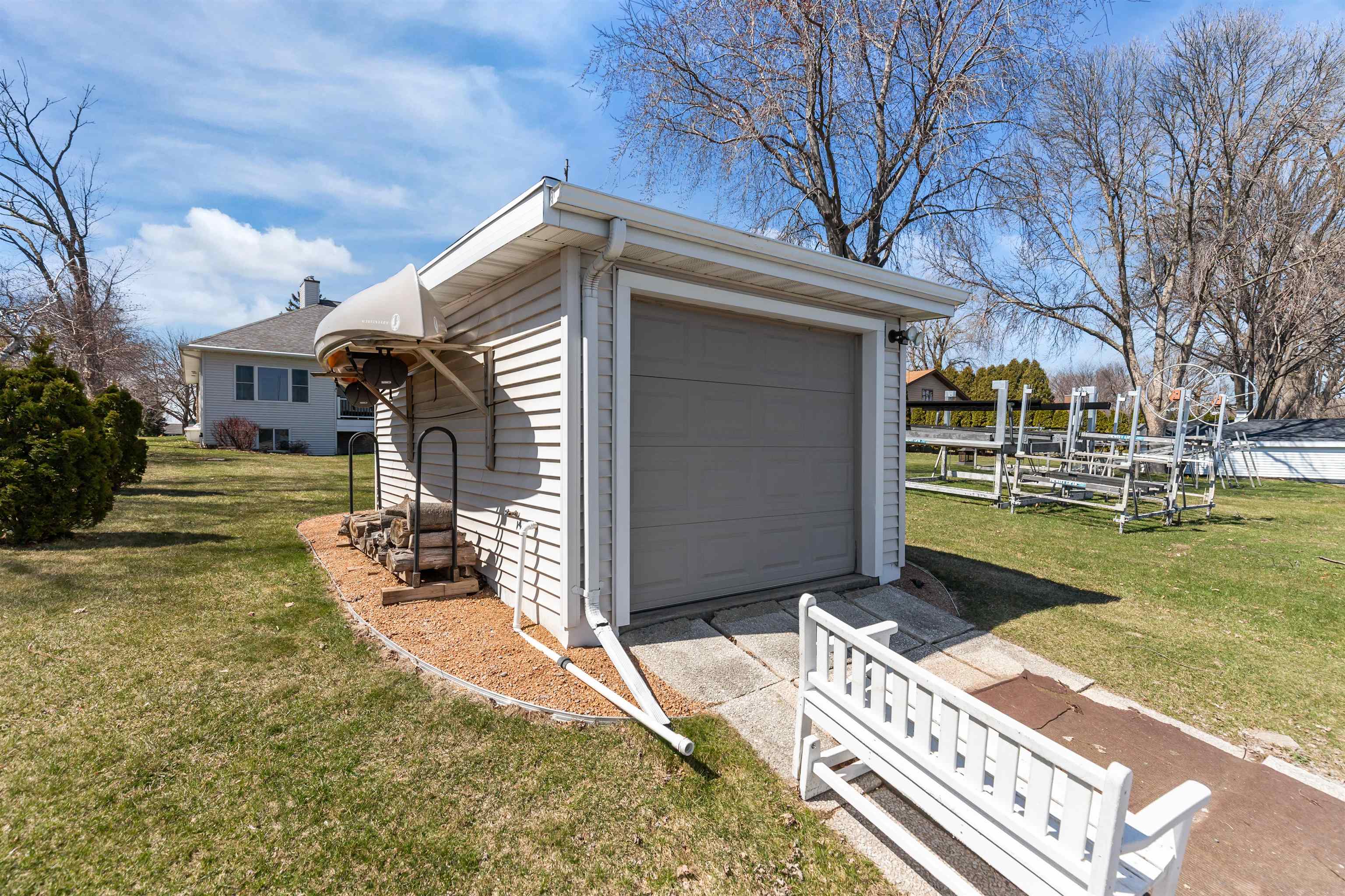 3366 Harbor Bay Road Oshkosh, WI 54901 - Photo 58 of 74