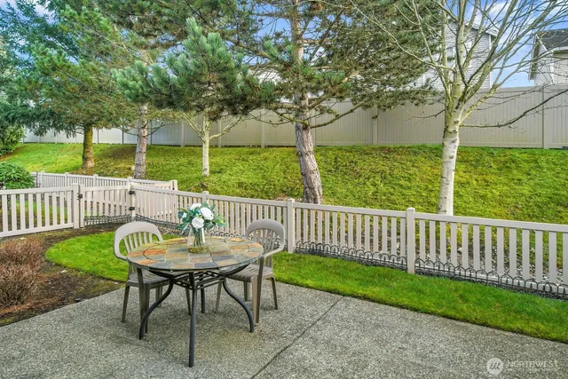 $645,000 | 2514 85th Drive Northeast, Unit E4, Lake Stevens, WA 98258