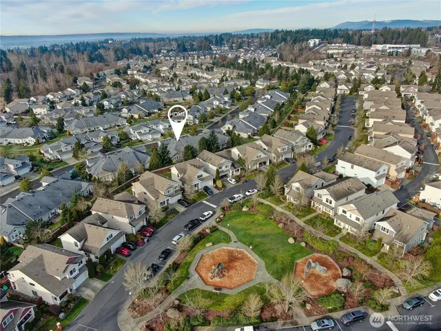 $645,000 | 2514 85th Drive Northeast, Unit E4, Lake Stevens, WA 98258